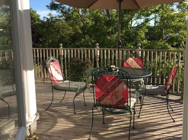 Evangeline S Tower Bed & Breakfast