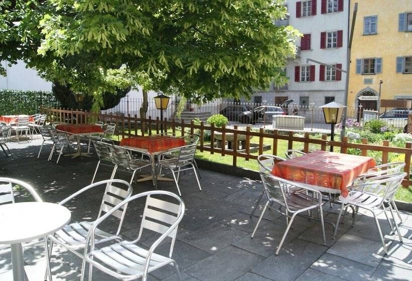 Отель Albergo Piz Cam