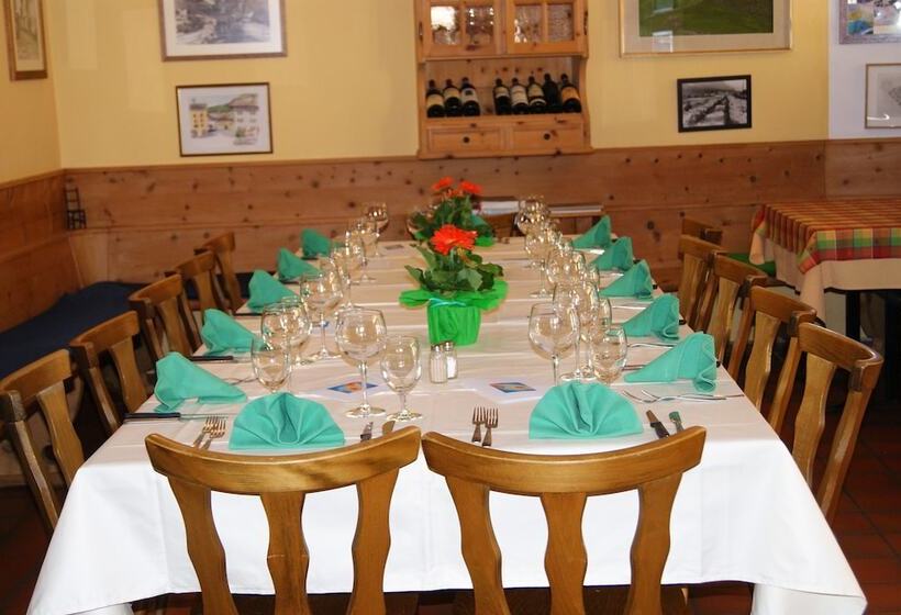 فندق Albergo Piz Cam
