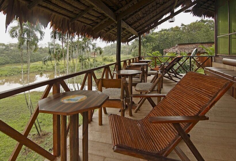 هتل Amazon Rainforest Lodge