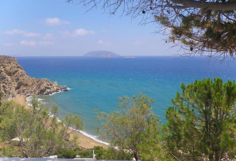 هتل Apollon Village
