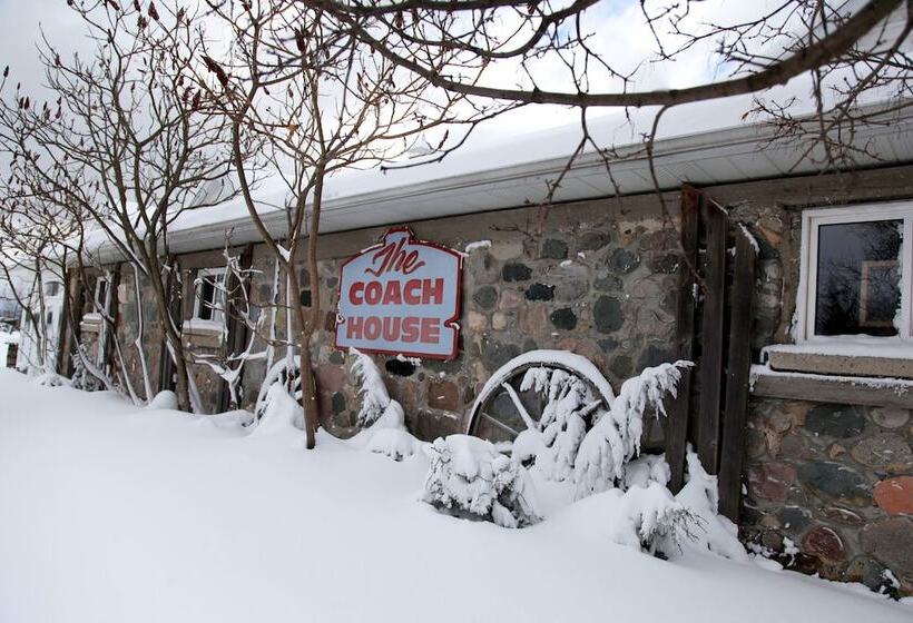 ホテル Hessenland Inn & Schatz Winery