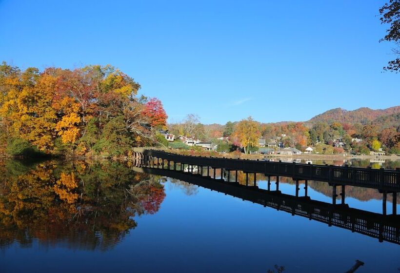 호텔 Lambuth Inn At Lake Junaluska