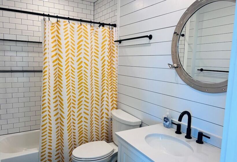 ホテル Lazy Days   6 Br Home