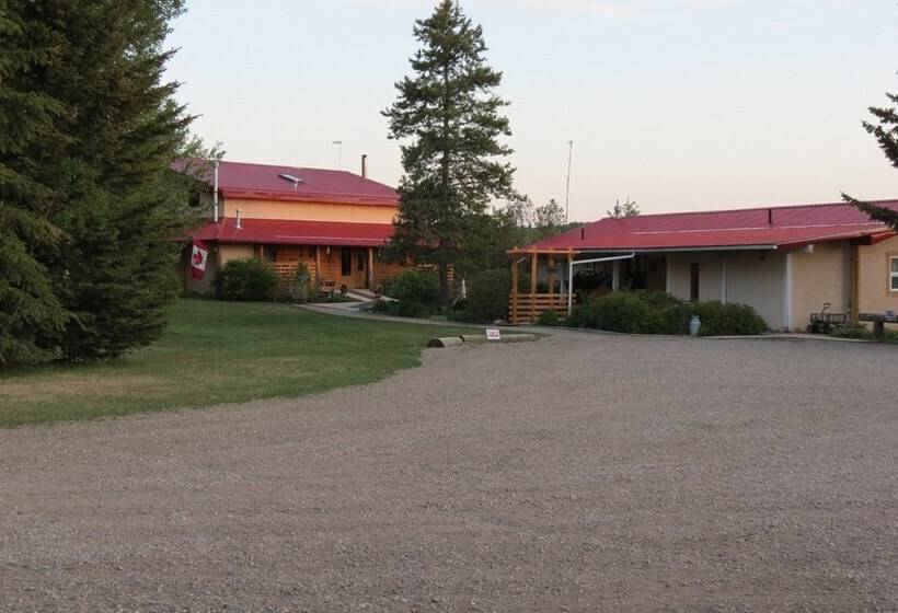 فندق Lazy M Lodge