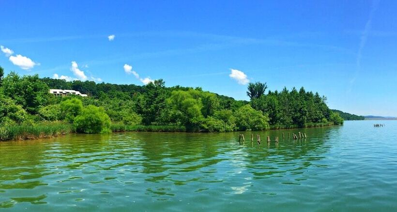 فندق Nature Inn At Bald Eagle
