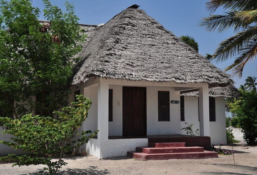 پانسیون Kijongo Bay Beach Resort