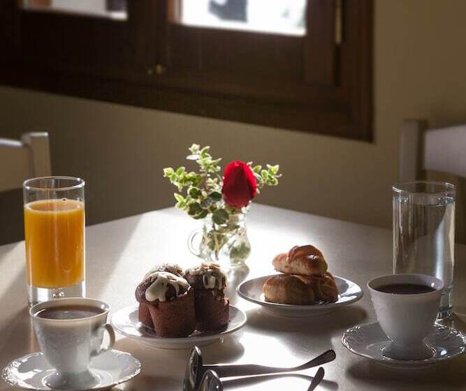 Aeolos Hotel & Villas   Pelion
