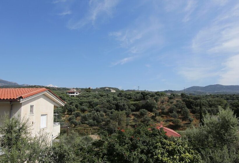 Apollon Apartments