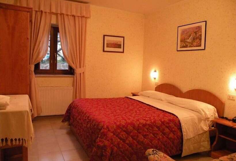 فندق فئة نجمة واحدة Albergo Ristorante Il Pescatore