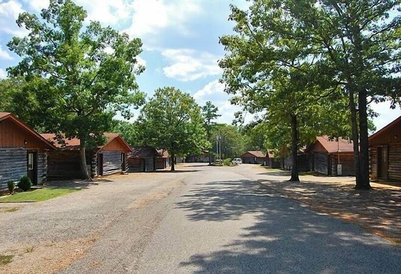 فندق Cherokee Landing Campground
