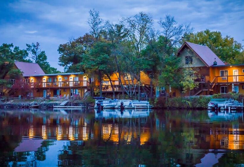 هتل Curriers Lakeview Lodge