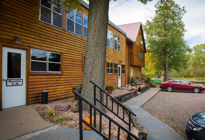 هتل Curriers Lakeview Lodge