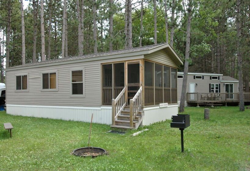 酒店 Yukon Trails Rv & Camping Resort