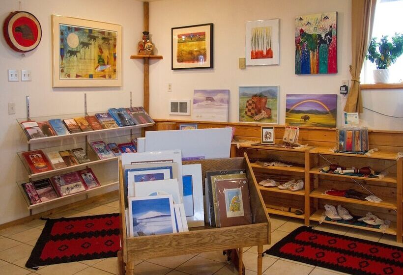Lodgepole Gallery