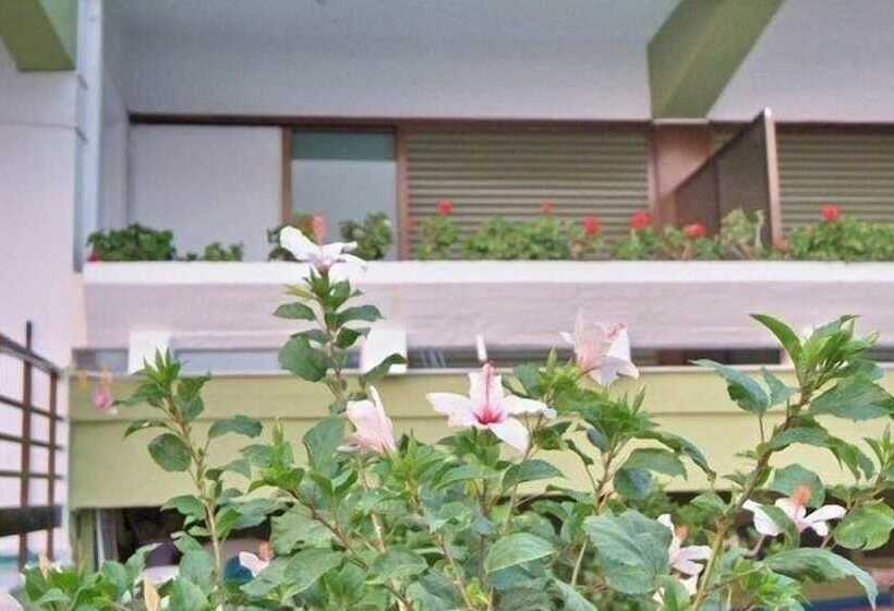 Moireas Apartments