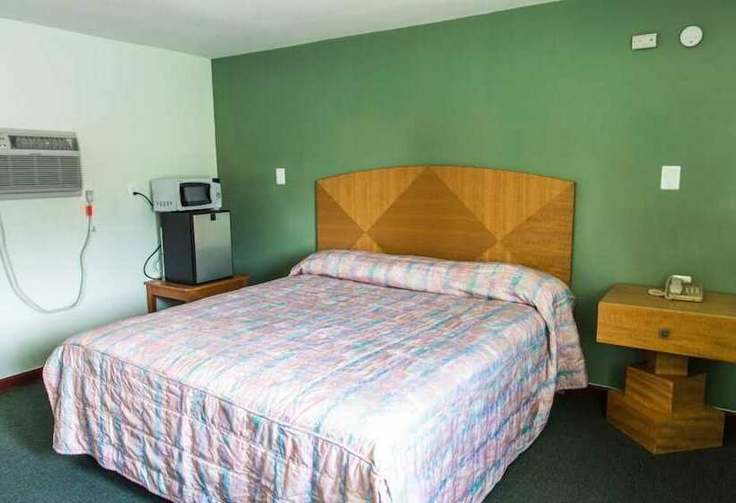 مُتل Bay Point Inn