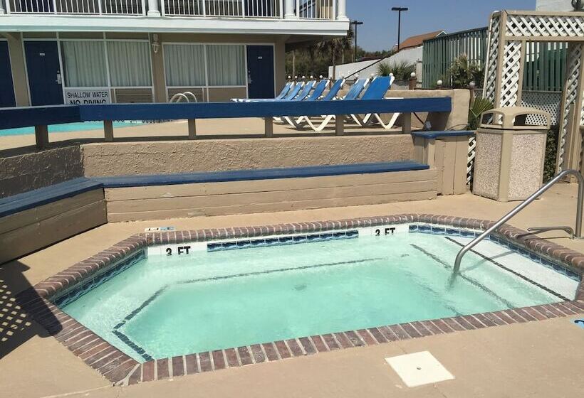 فندق على الطريق Mystic Sea Resort