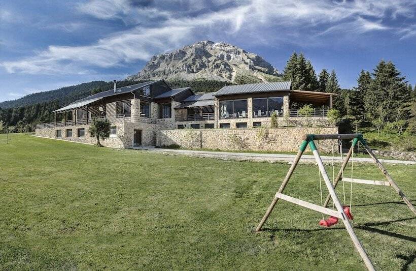 Orizontes Tzoumerkon Hotel Resort