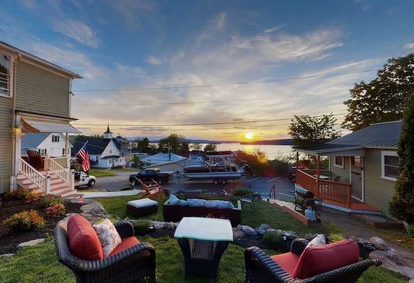 پانسیون The Lakeview Inn & Cottages