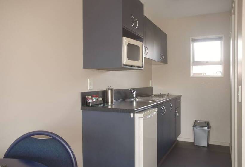 Phoenix Motels