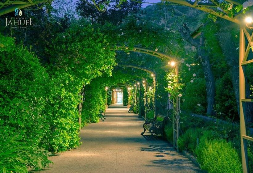 Termas Jahuel Hotel & Spa