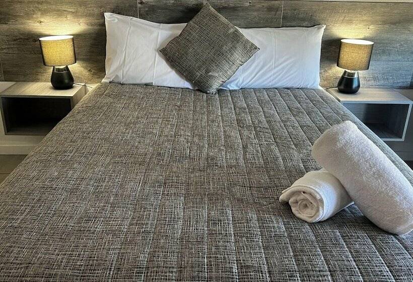 Y Motels Gympie