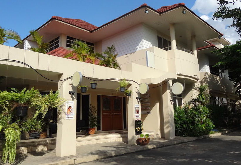 هتل Asias Boutique Club / The Homestays