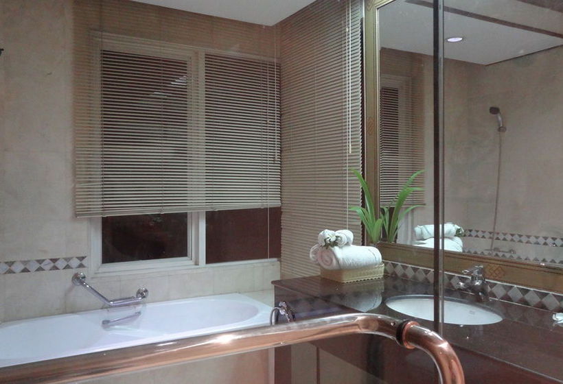 هتل Asias Boutique Club / The Homestays