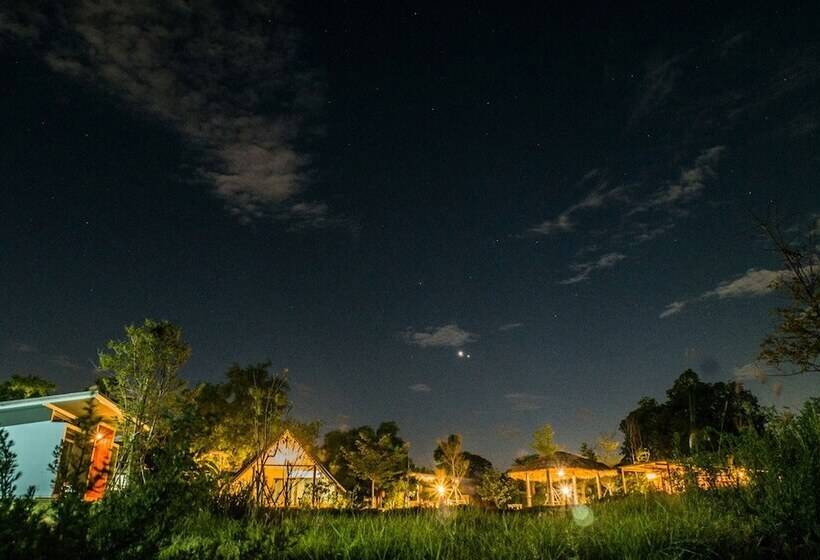 هتل Ban Bang Home Resort