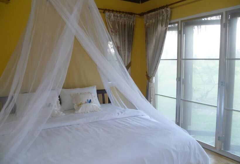 هتل Ban Bang Home Resort