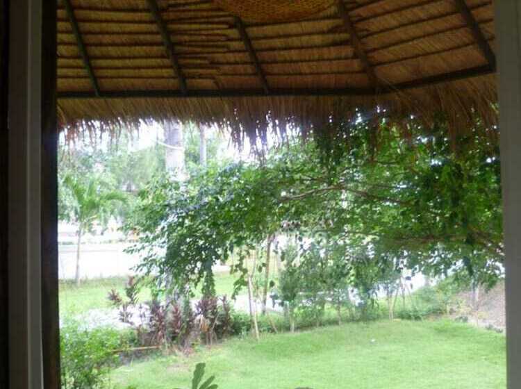 هتل Ban Bang Home Resort