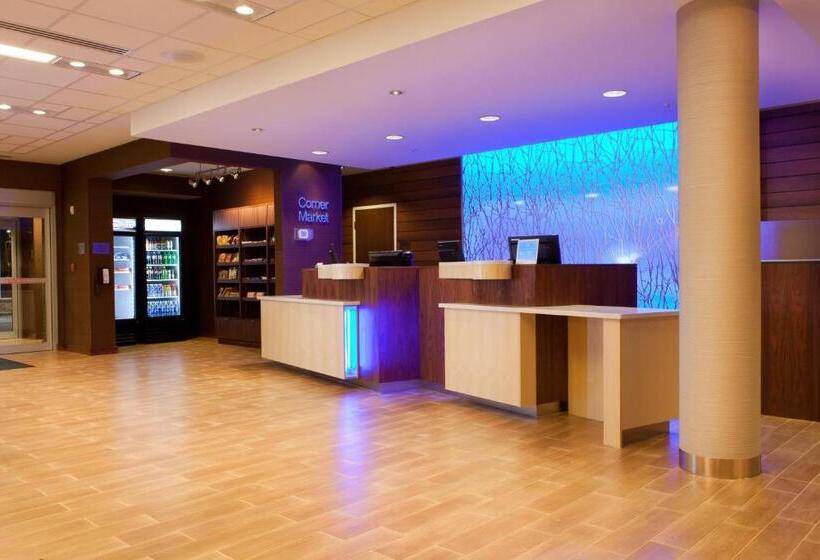 בית מלון כפרי Fairfield Inn & Suites By Marriott Lethbridge