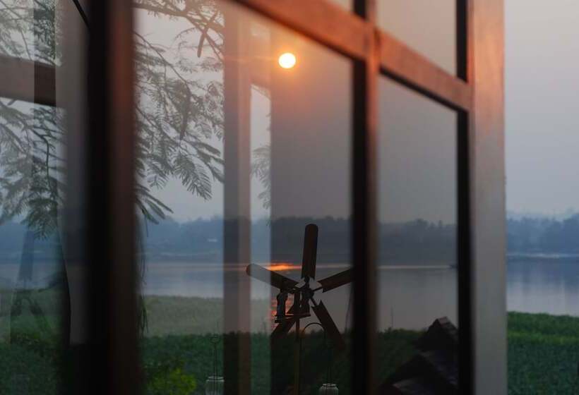 هتل Gin's Maekhong View Resort & Spa