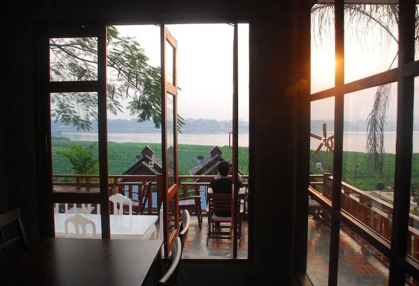 هتل Gin's Maekhong View Resort & Spa