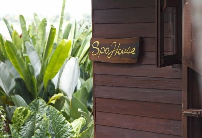 هتل Gin's Maekhong View Resort & Spa
