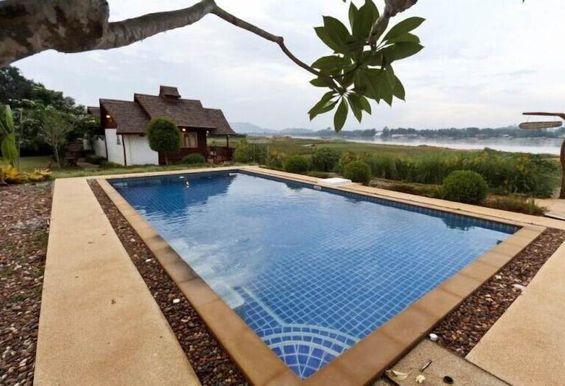 هتل Gin's Maekhong View Resort & Spa