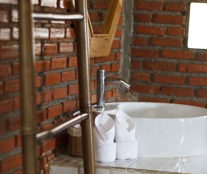 هتل Gin's Maekhong View Resort & Spa