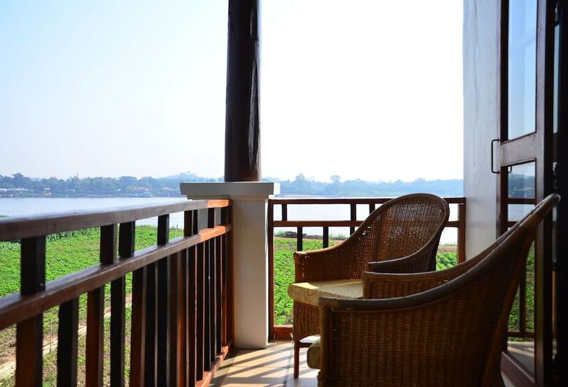 هتل Gin's Maekhong View Resort & Spa