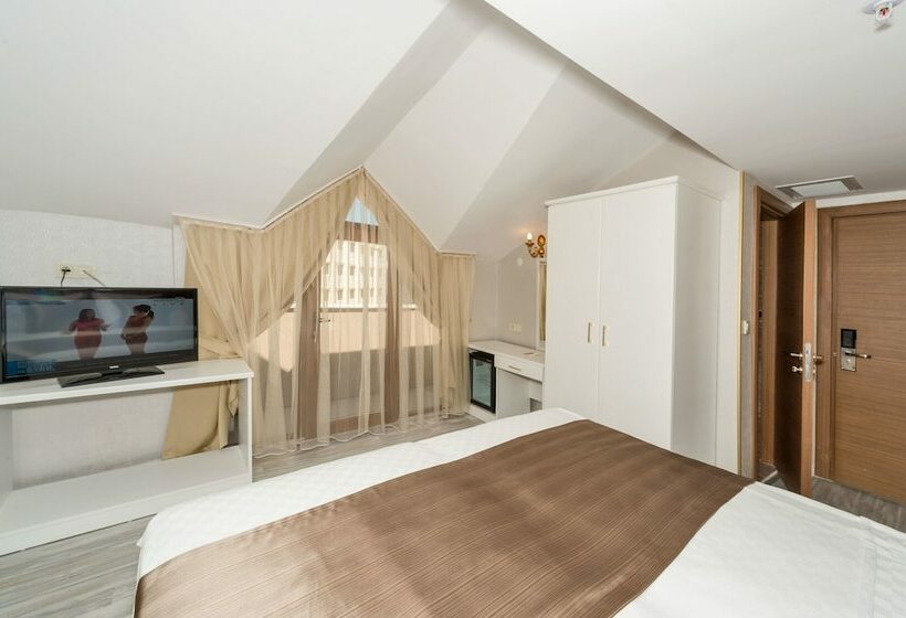 Fotos del hotel Grand Pamir:  11