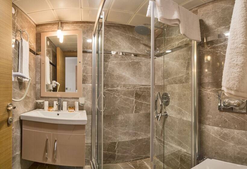 Fotos del hotel Grand Pamir:  42