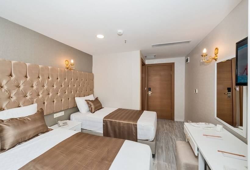 Fotos del hotel Grand Pamir:  2