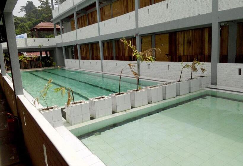 هتل Joe Fisherman Inn