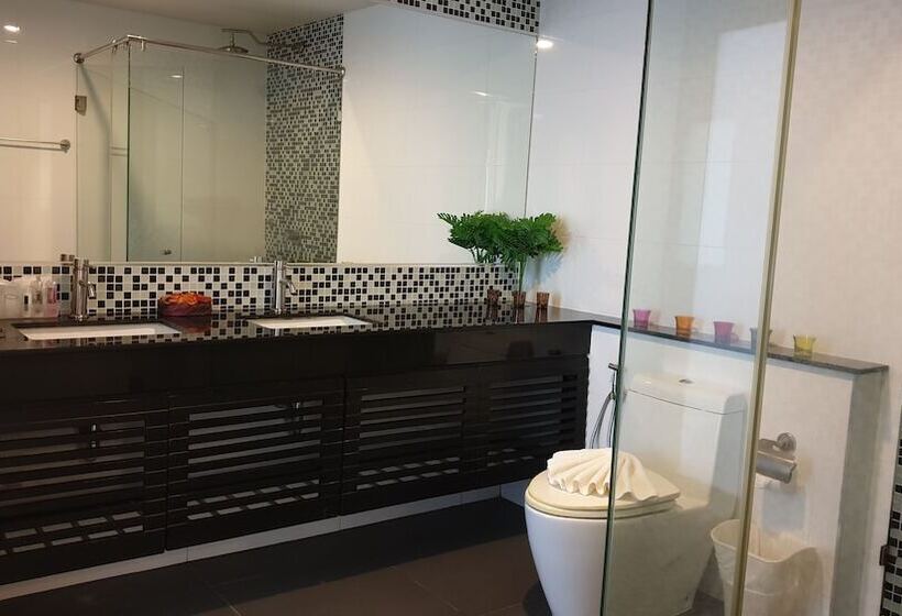 هتل Kamala Regent Phuket Serviced Apartment