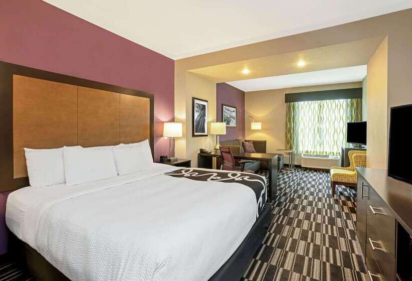 هتل La Quinta By Wyndham Tumwater   Olympia