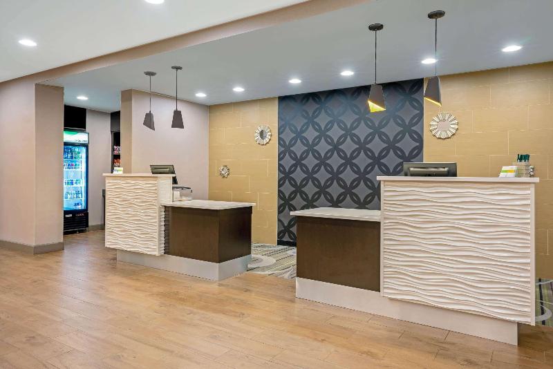 هتل La Quinta By Wyndham Tumwater   Olympia