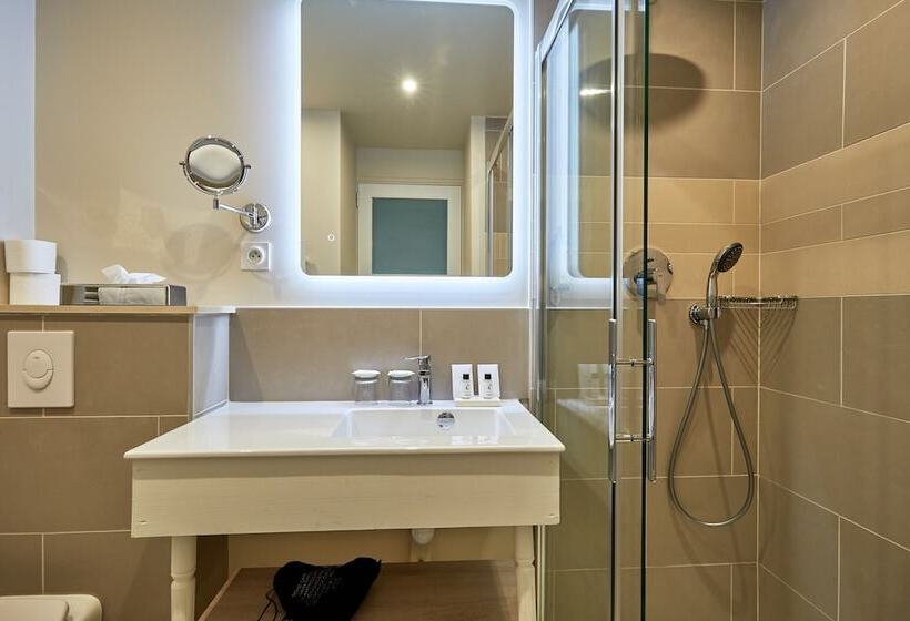 هتل Les Villas D Arromanches, Teritoria