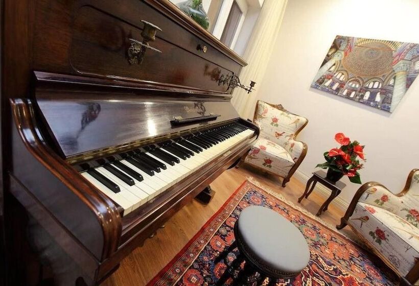 Fotos del hotel Lir Residence Suites:  53