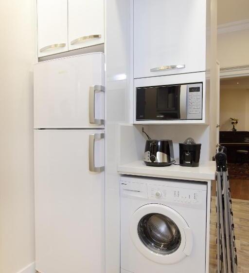 Fotos del hotel Lir Residence Suites:  48