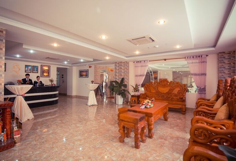 בית מלון כפרי Samnang Laor Phnom Penh